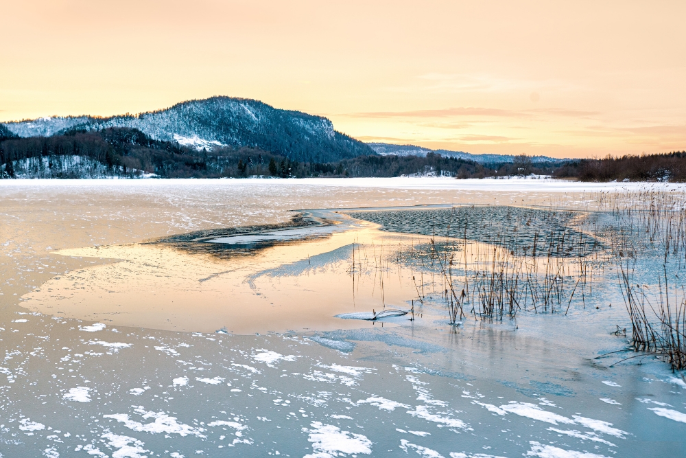 Eisbaden ist gesund – so schaffst Du den Sprung ins kalte Wasser!
