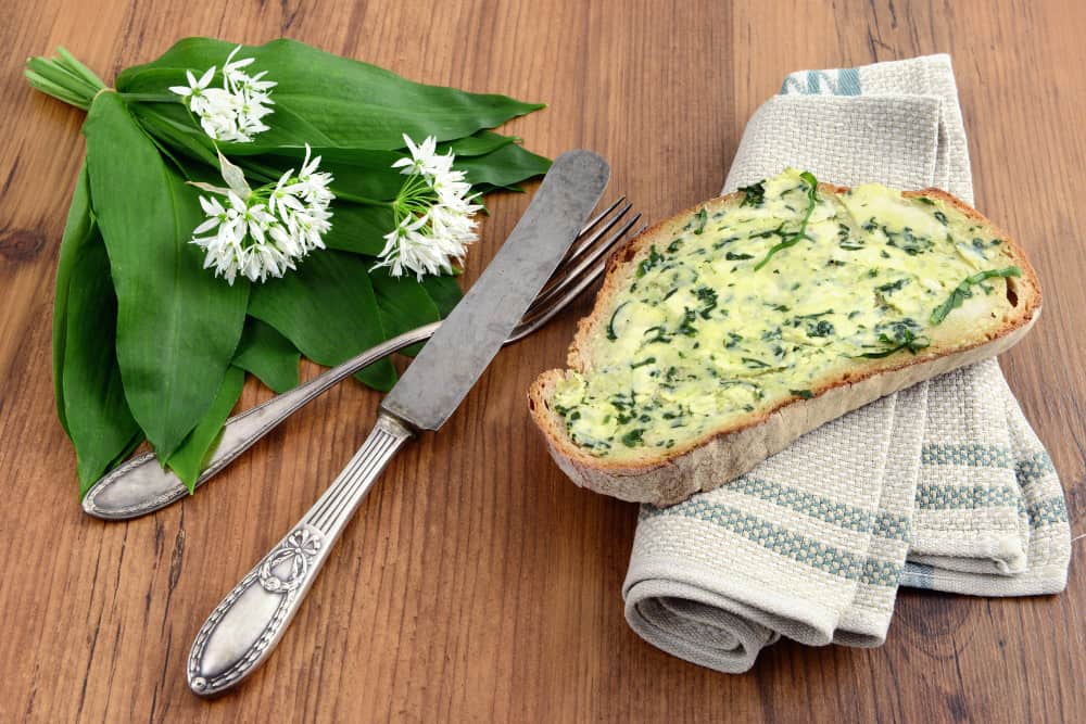 Ist Butter gesund_Kräuterbutterbrot